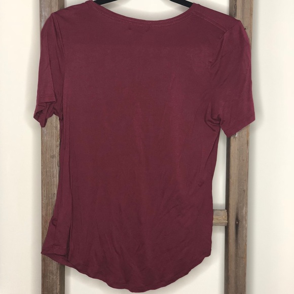 Old Navy YOU HAD ME AT MERLOT Top Size Medium 🍷 - Picture 7 of 7